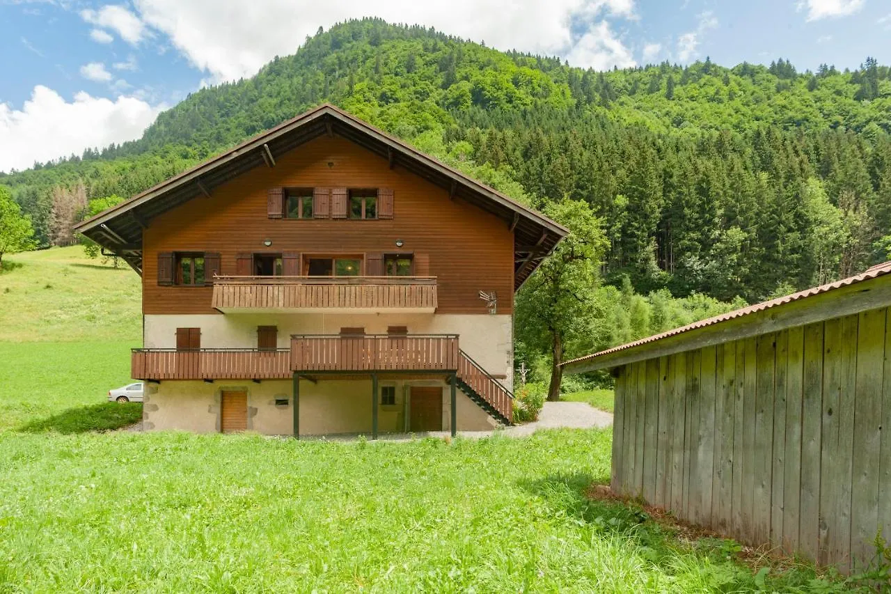 Grand Appartement Proche Gd Bornand Glieres-Val-de-Borne France