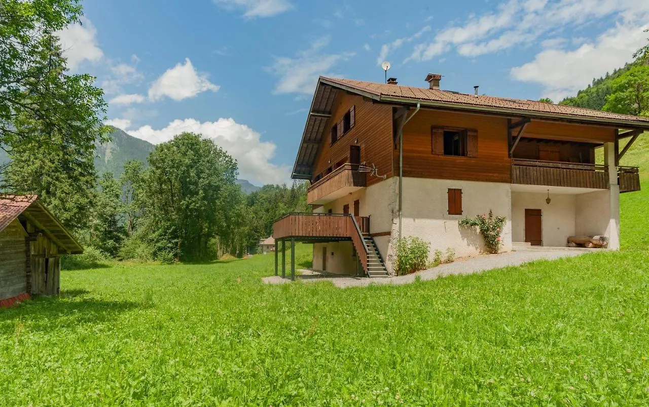 Grand Appartement Proche Gd Bornand Glieres-Val-de-Borne