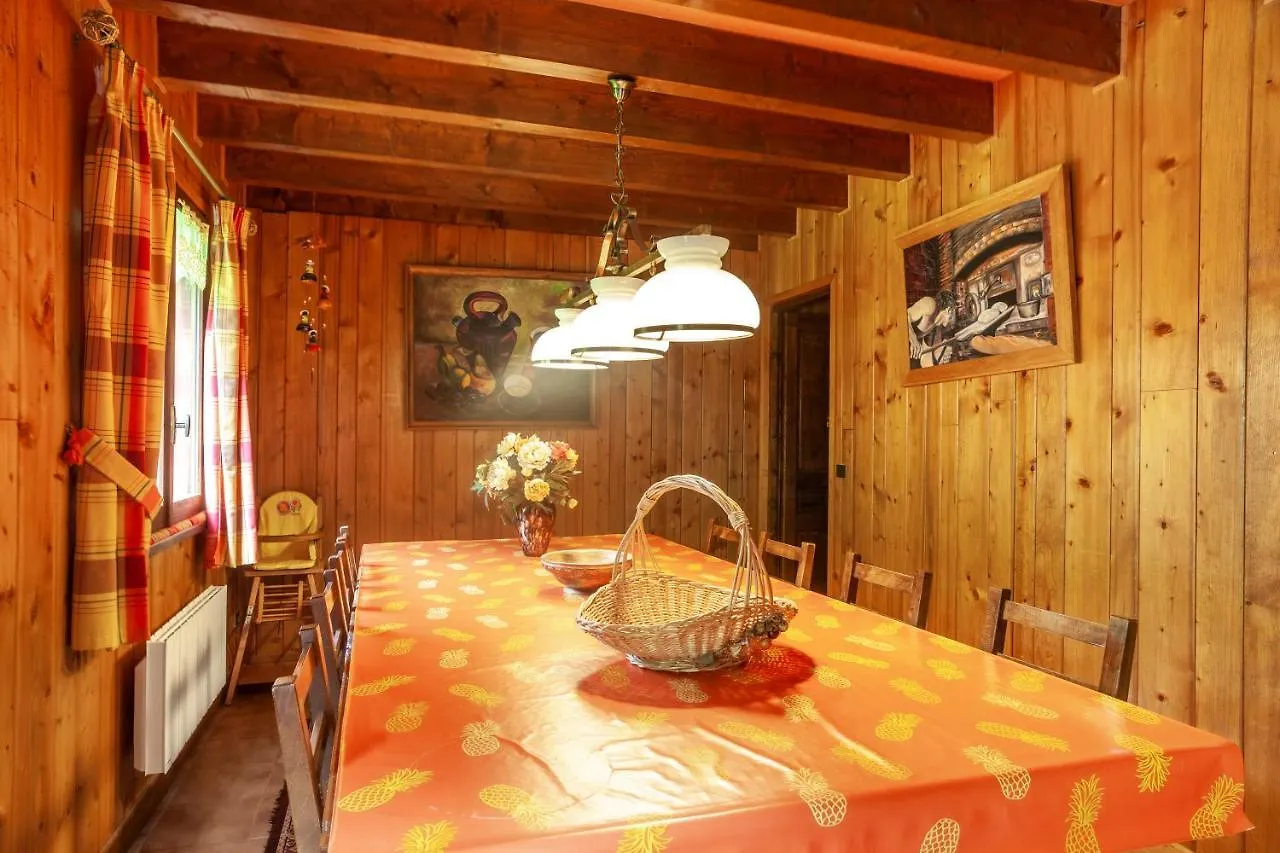 Grand Appartement Proche Gd Bornand Glieres-Val-de-Borne Apartment